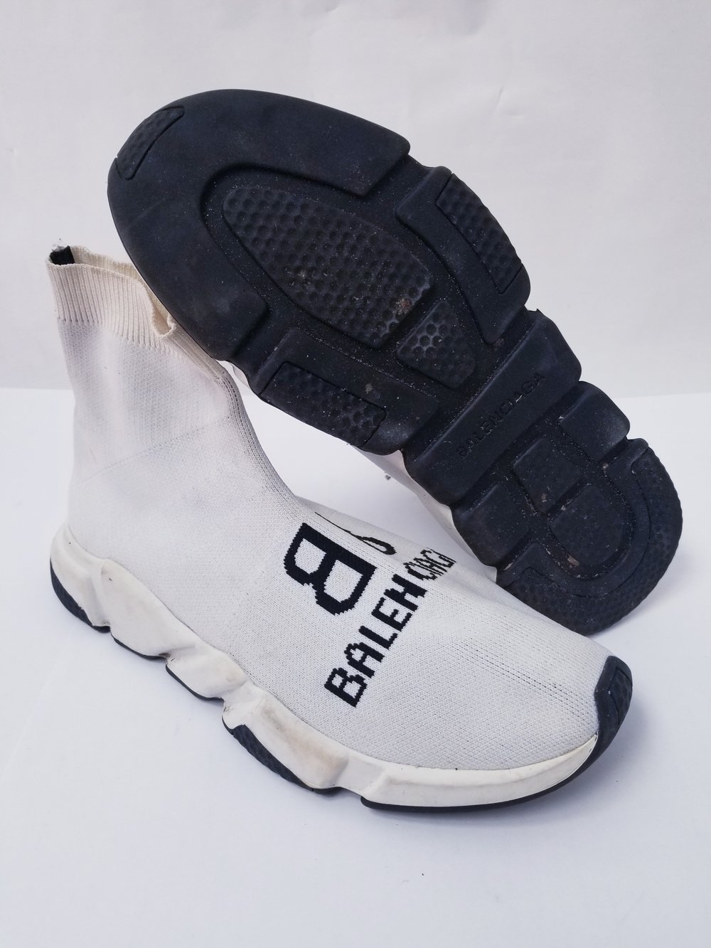 Balenciaga White and Black Logo Stretch-Knit Sock Sneakers - Picture 3 of 10
